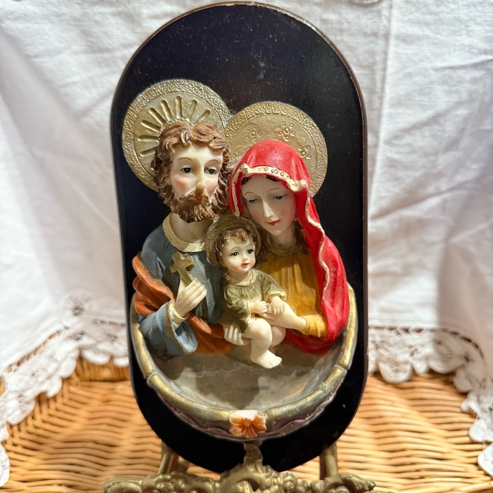 Vintage Holy Family Holy Water Font Religious Christian item